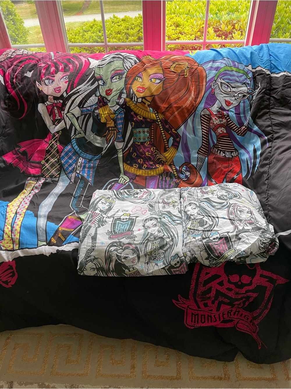 Monster High Bedding Set - Pink, Blue, Purple, Black, Teal